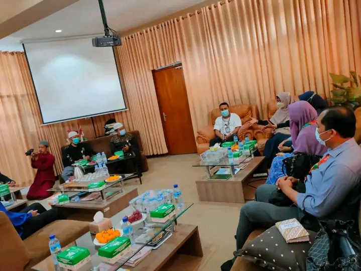 SERIUS MEMPERHATIKAN KESEHATAN JIWA PARA SANTRI, PONDOK PESANTREN ABU HURAIROH LAKSANAKAN KERJASAMA DENGAN RSJ MUTIARA SUKMA